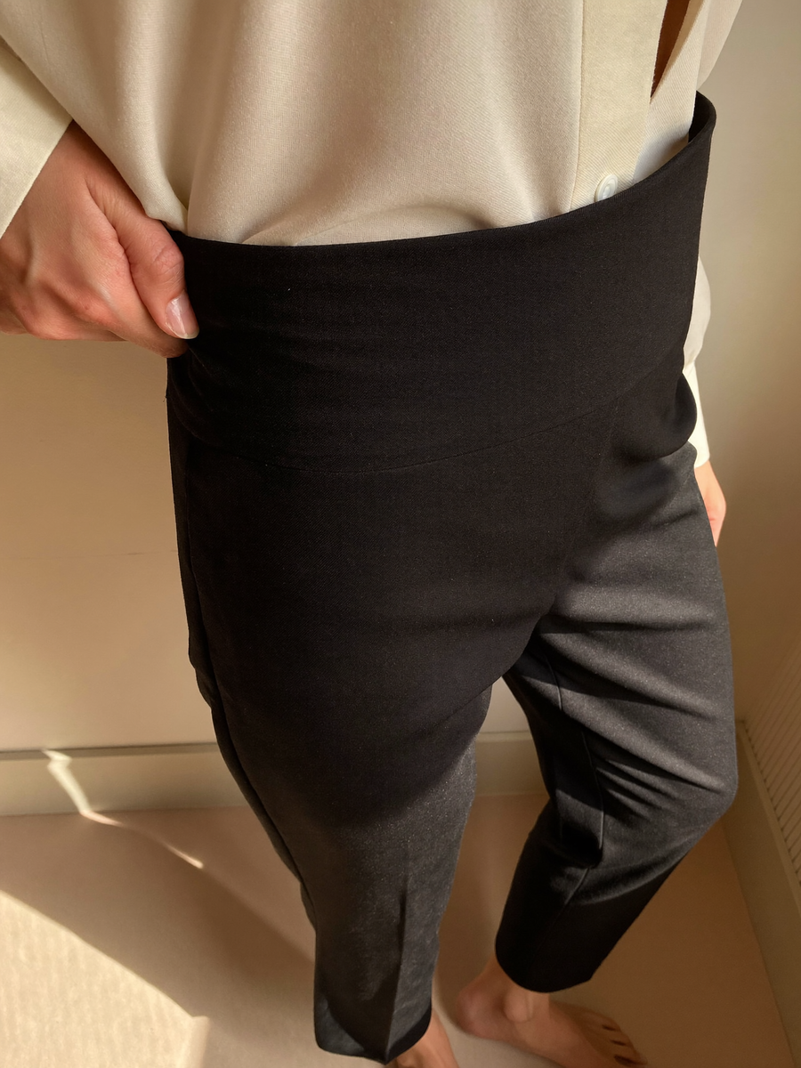 Detalle de la cintura del Pantalón Olalla
